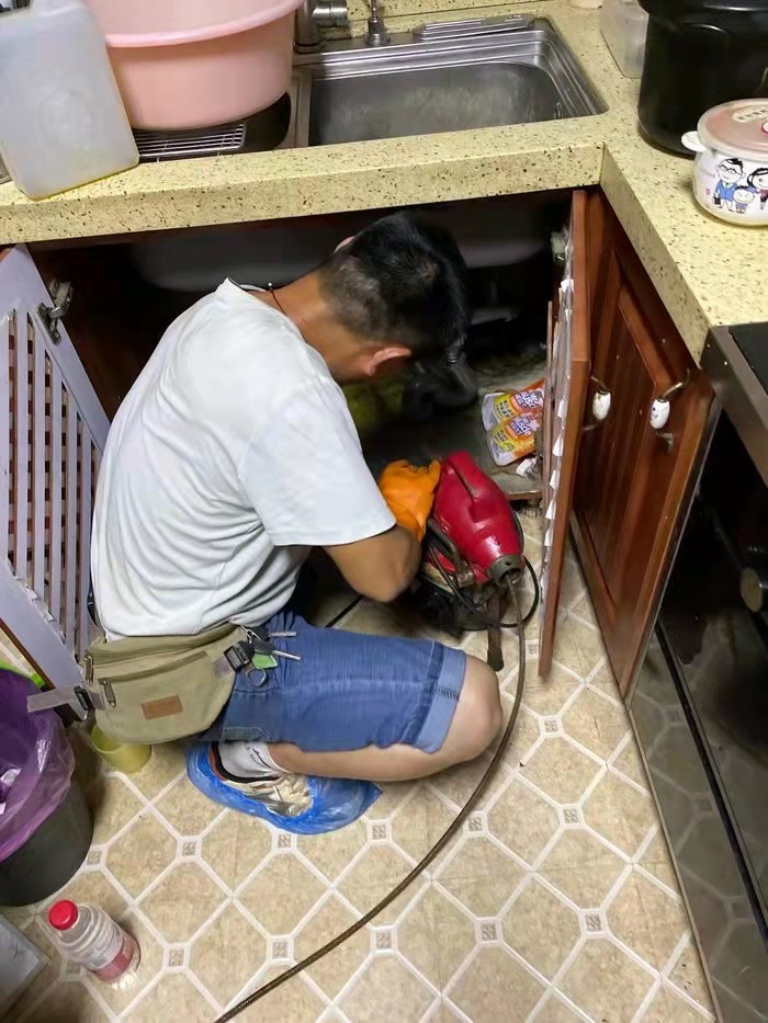 东郊镇通下水道